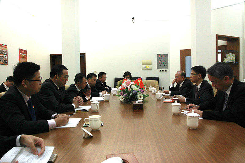 中心组畅谈体会